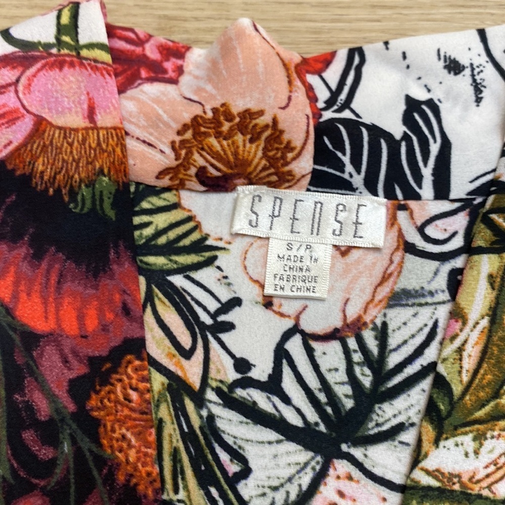 Spense Floral Print Shawl Collar Sleeveless Blouse - Picture 6 of 9